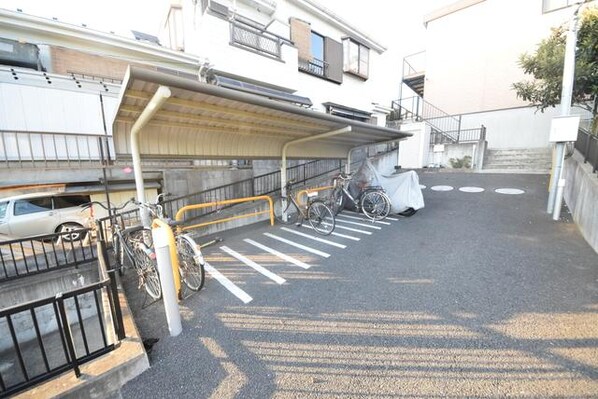 アムール HAPPINESSの物件内観写真